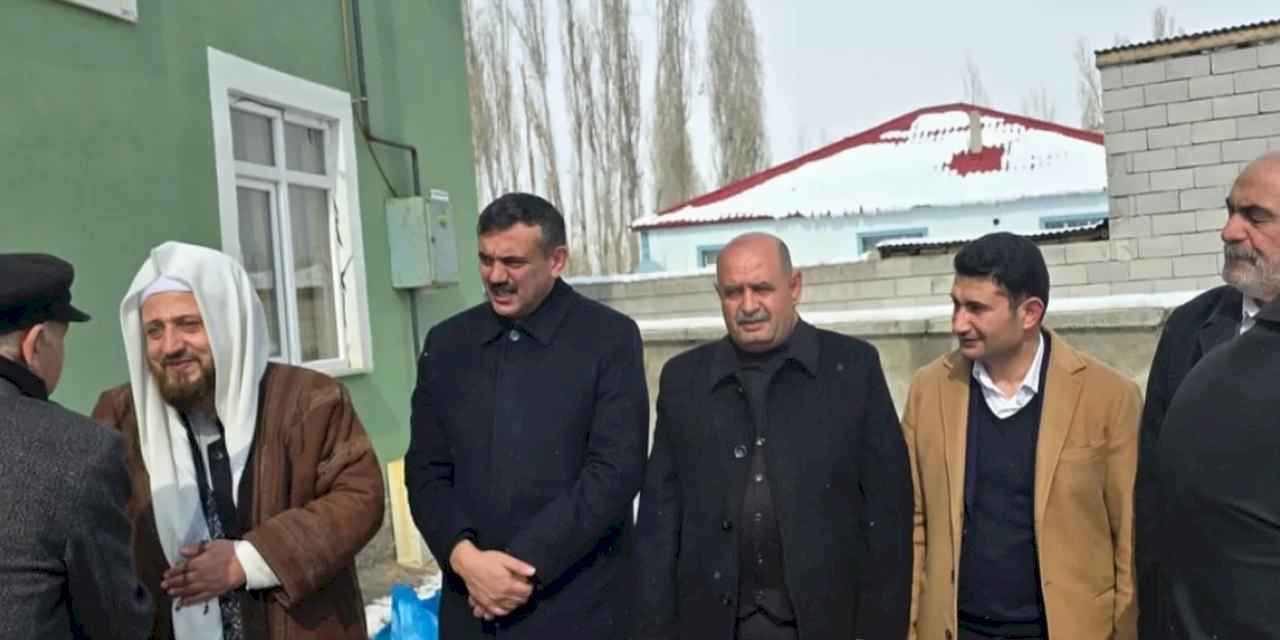 Mardinli kanaat önderleri Ağrı'da iki aileyi barıştırdı