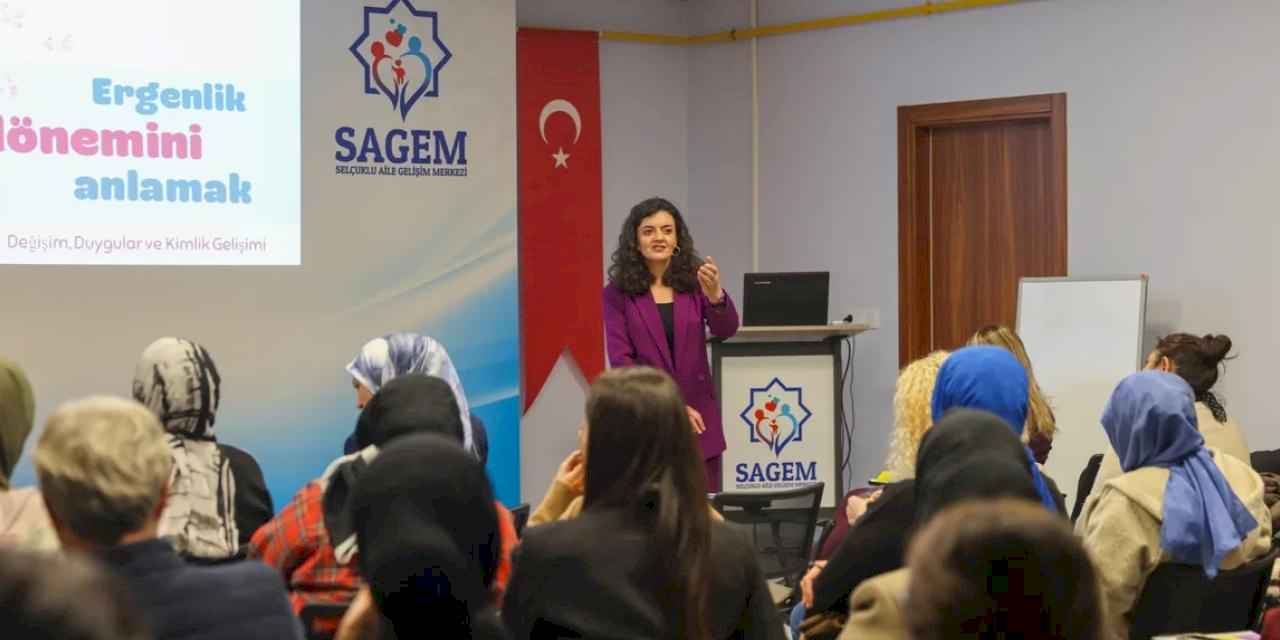 Konya Selçuklu'da SAGEM'den 'ergenlik' semineri