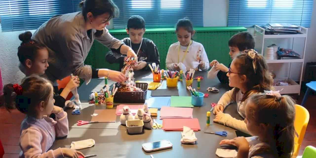 Çocuklar hayal gücünü İzmit'te konuşturdu!