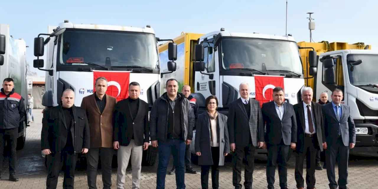 Başkan Erdem: Temizlik hizmetleri araç filosu hayırlı olsun