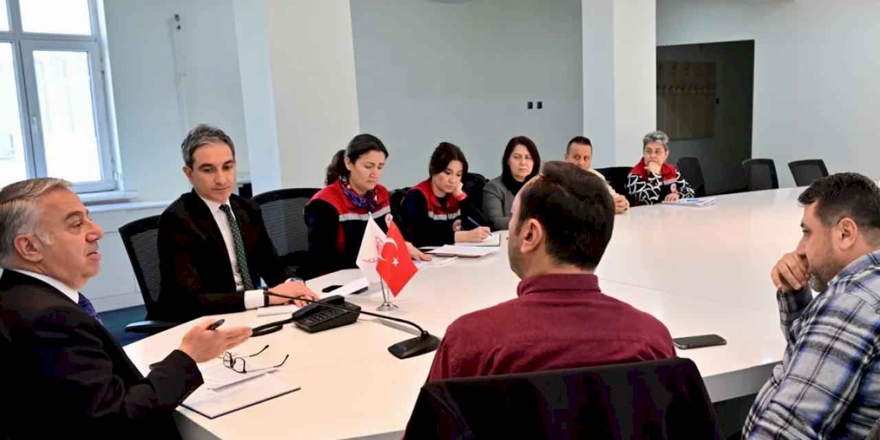 İzmir'de domates üretiminin yıl planlaması yapıldı