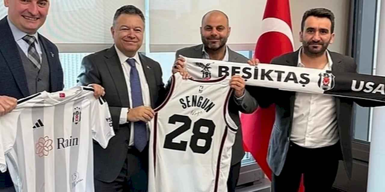 Beşiktaş USA, New York Başkonsolosu Muhittin Ahmet Yazal'ı ziyaret etti