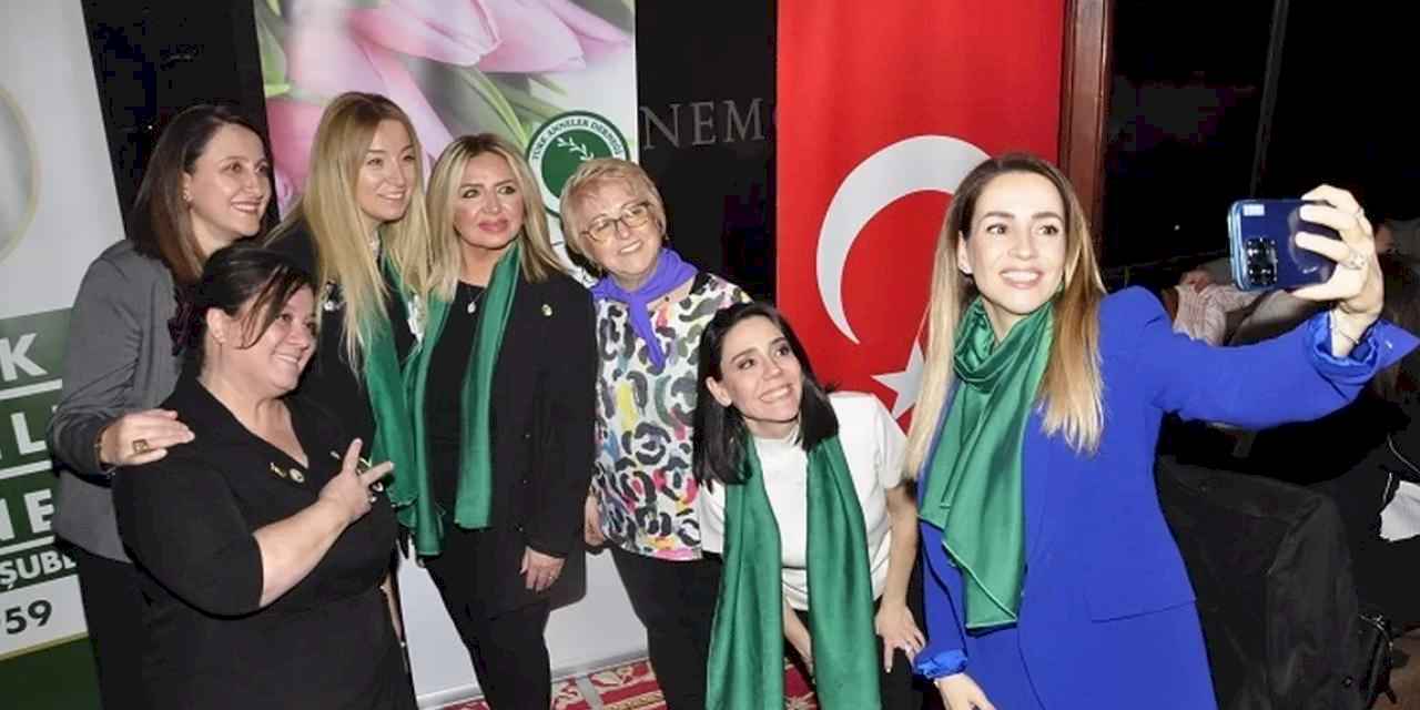 Bursalı annelerden renkli iftar buluşması