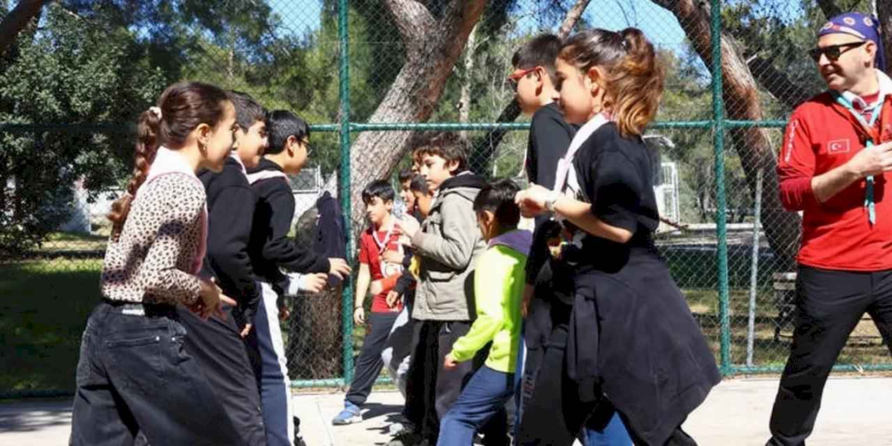 Antalya Büyükşehir izcilik eğitim programı başladı