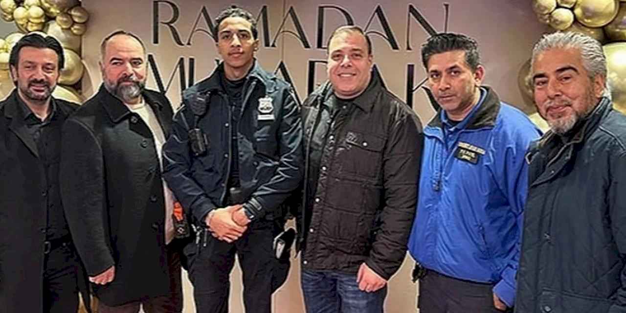 NYPD'den Brooklyn'de iftar yemeği