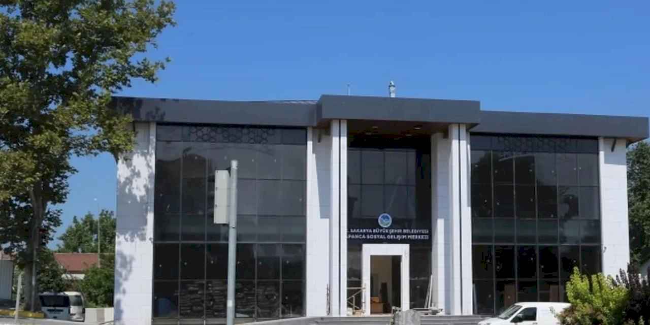 Sakarya'da dinleti ve gölge oyunu Sapanca'da devam ediyor