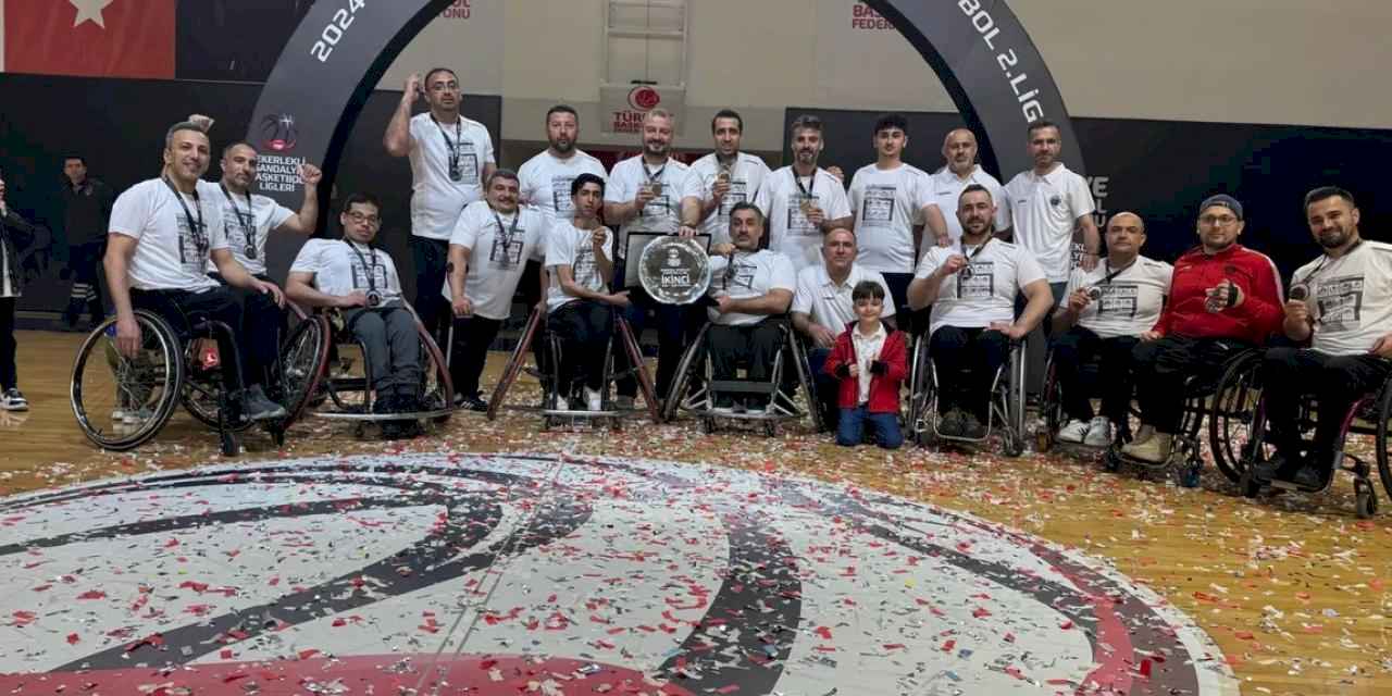 Malatya'da Tekerlekli Basketbol Takımı 1. lige yükseldi