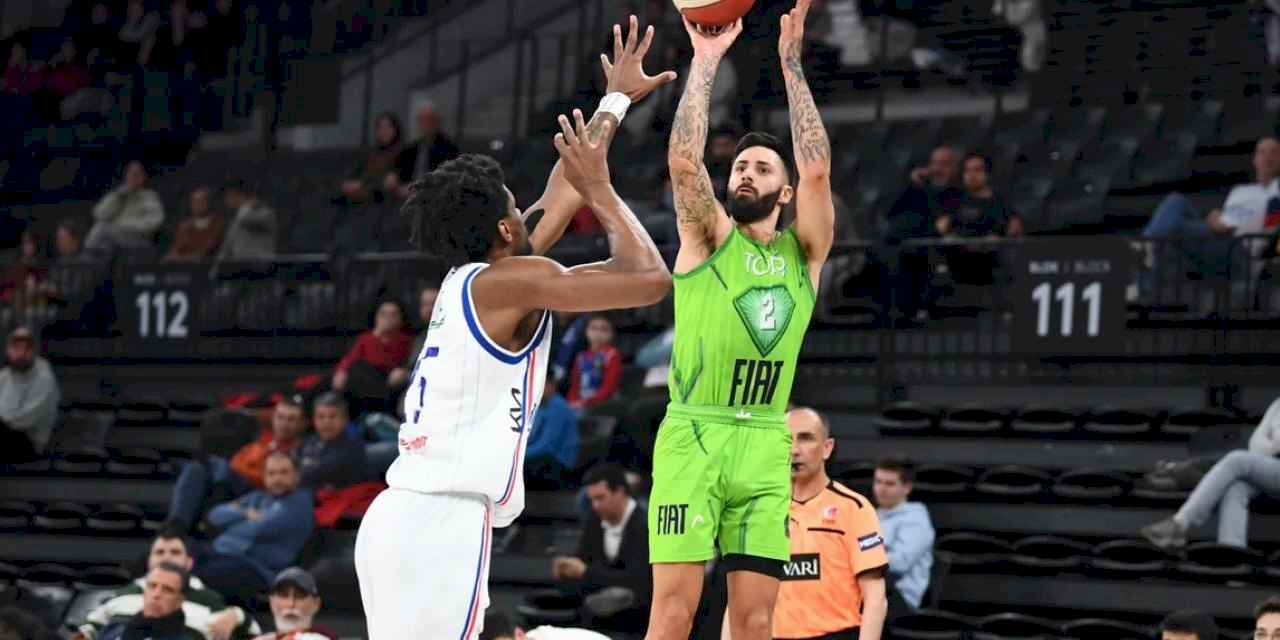 Anadolu Efes, TOFAŞ'ı potaladı!