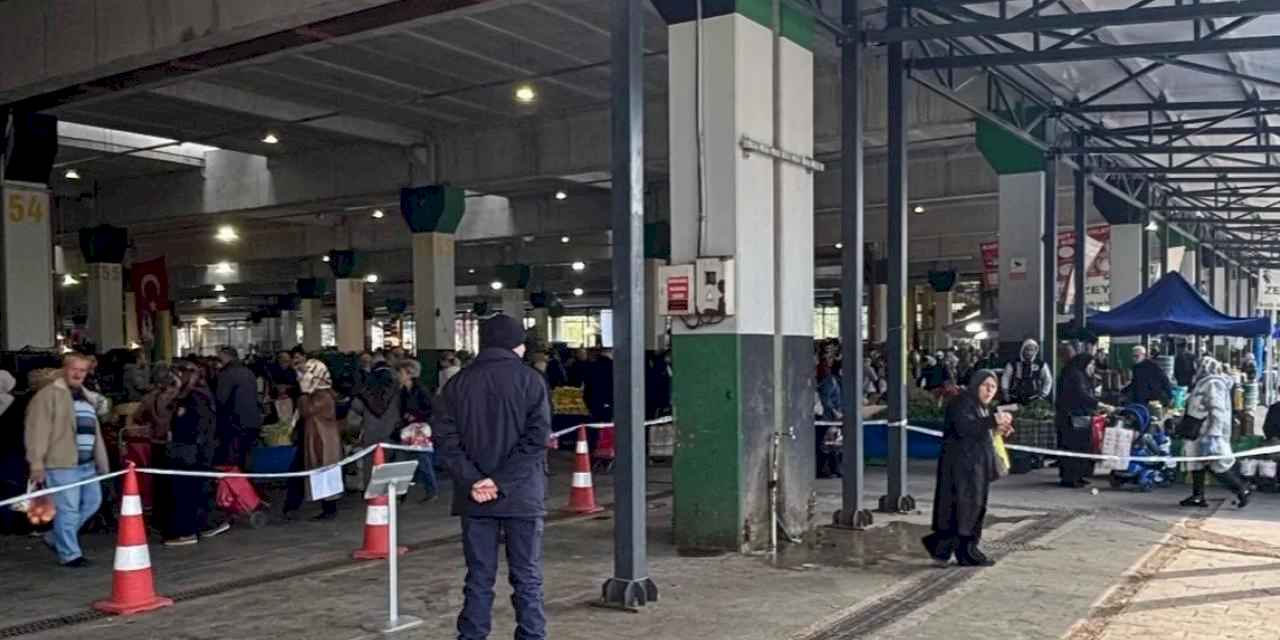 İzmit'te pazarcı kavgasına ceza: 1 hafta tezgah yasağı