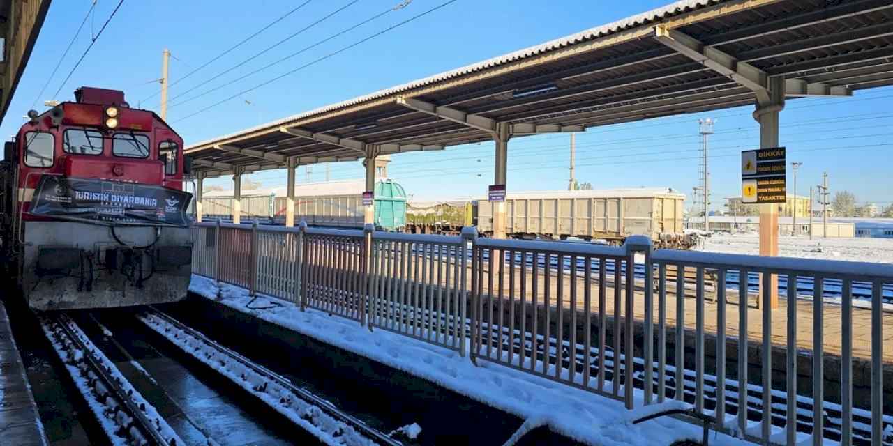 Turistik Diyarbakır Ekspresi’nin ilk durağı Malatya oldu