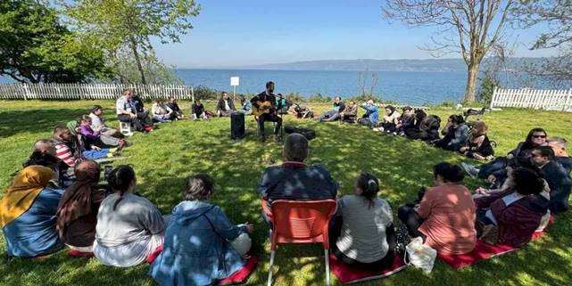 Sakarya'da SGM öğrencileri bahara 'merhaba' dedi