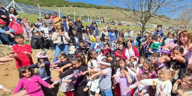 Bursa Gemlik'te uçurtma şenliği coşkuyla gerçekleşti