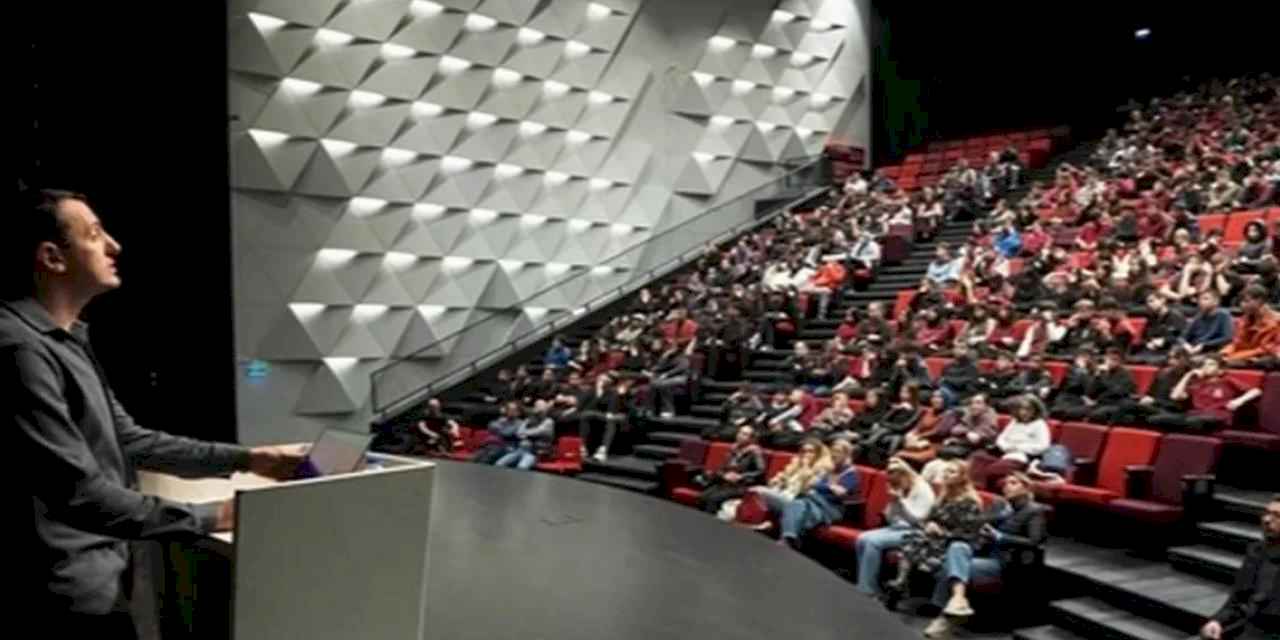 Denizli'de deprem ve afet yönetimi söyleşisi