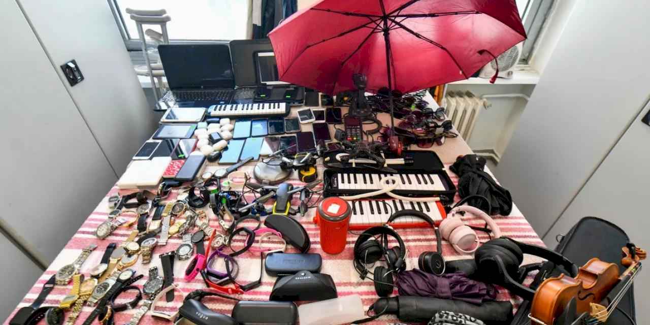 Ankara’da unutulan eşyalar açık artırmayla satıldı... 2 bin 223 parça yeni sahiplerini buldu