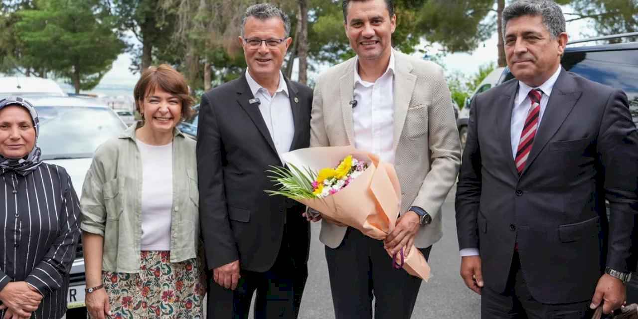 Manisa Alaşehir’de Başkan Zeyrek muhtarlarla buluştu