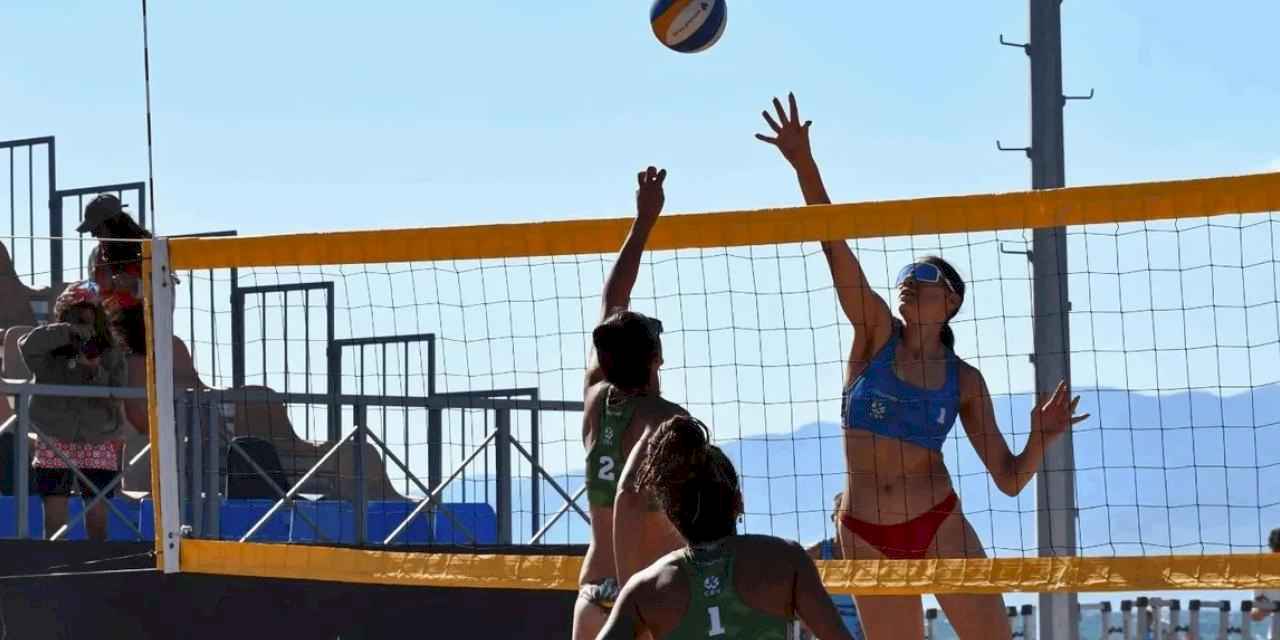 Ören'de play voleybol nefes kesti