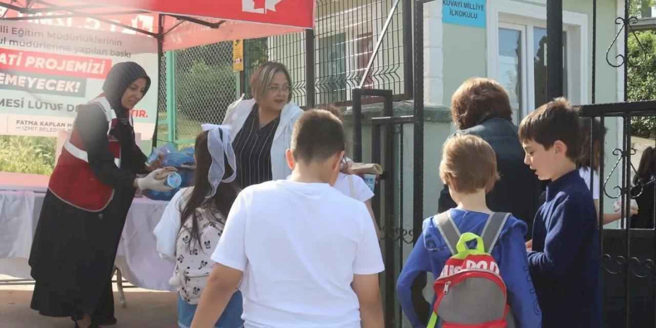 Beslenme Saati Projesi  devam ediyor