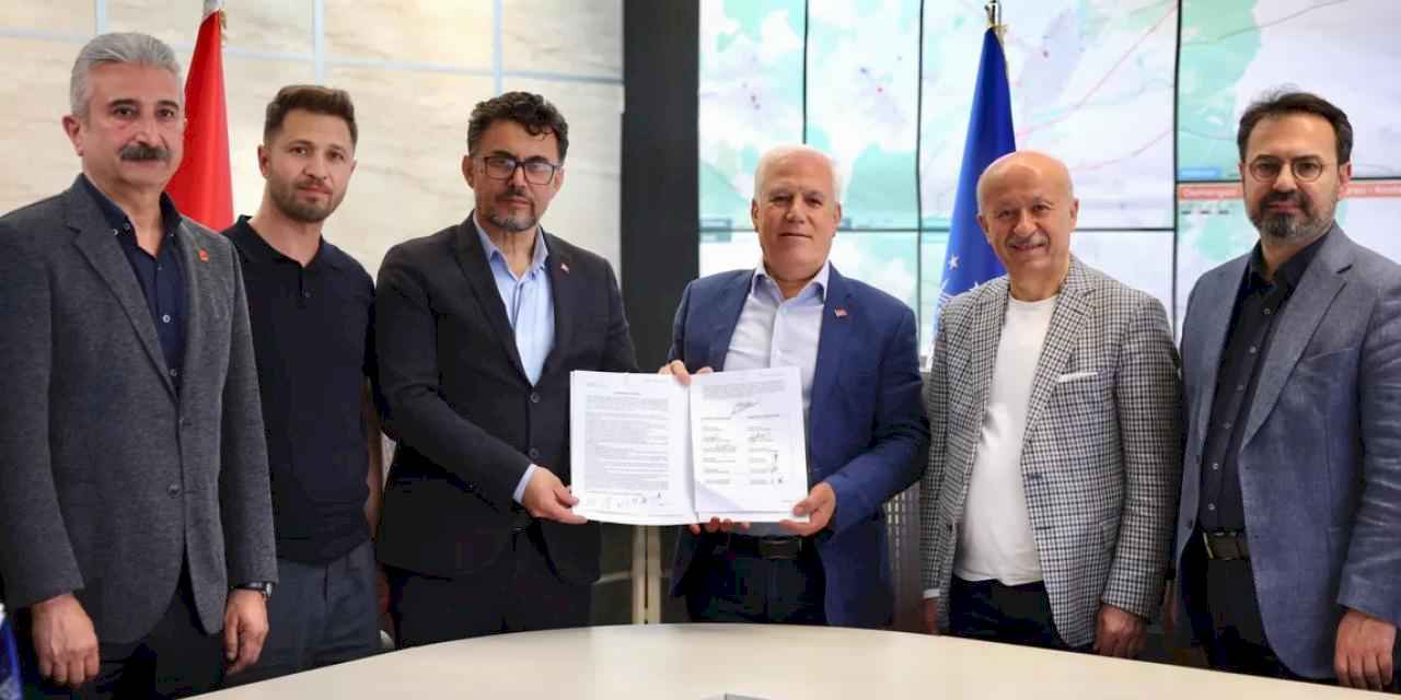 Bursa'da grev sona erdi! BURULAŞ ile Demiryol-İş arasında toplu iş sözleşmesi imzalandı!