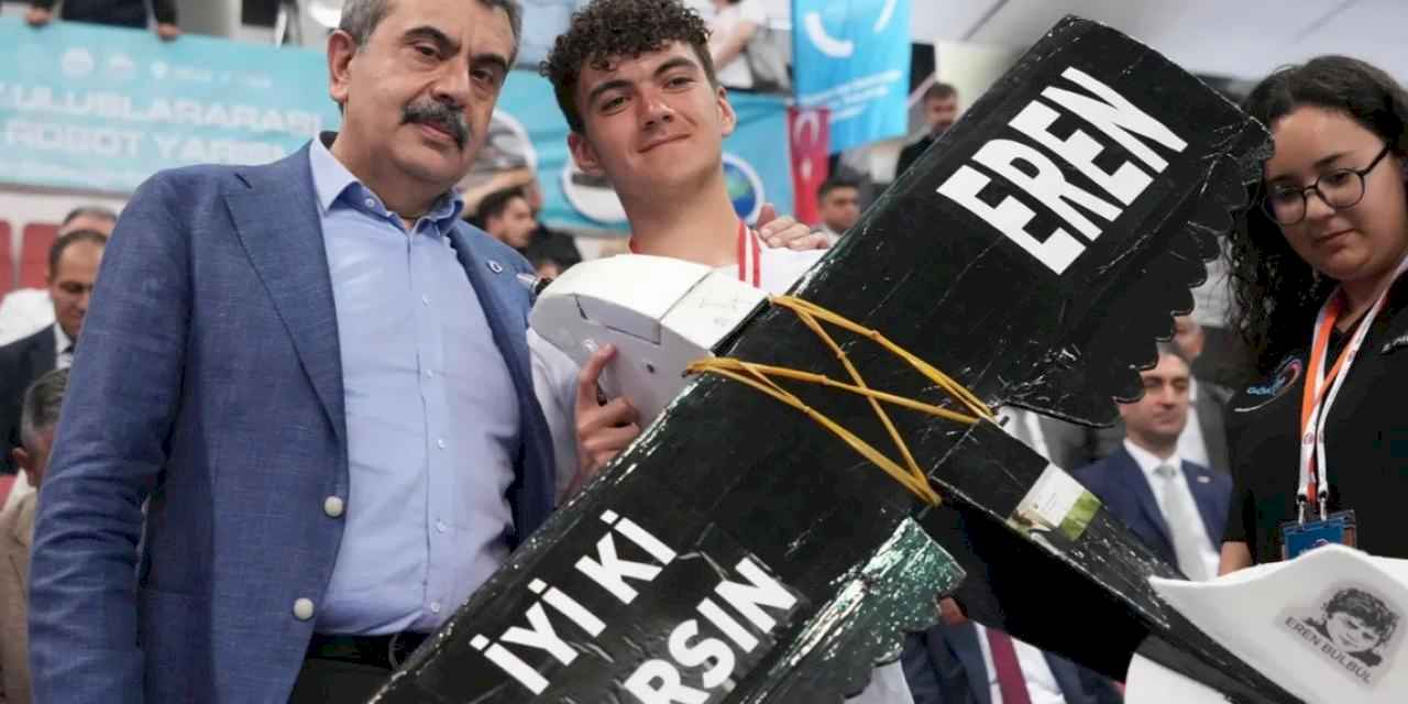 17. Uluslararası MEB Robot Yarışması'nda ödüller sahiplerini buldu