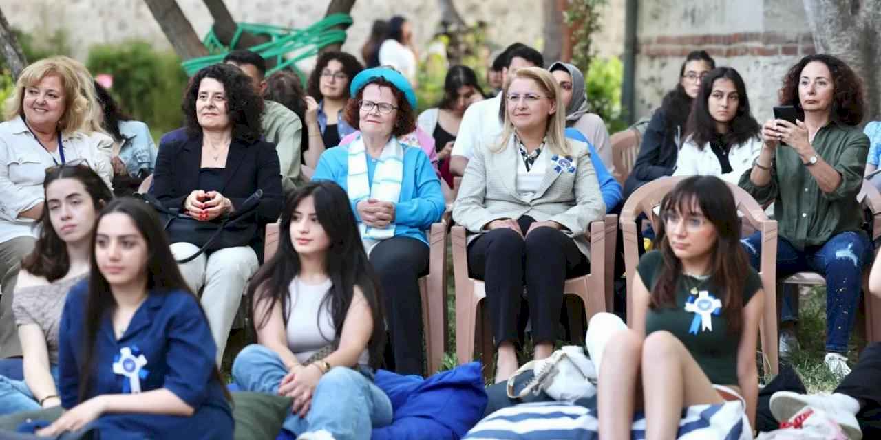 Başkan Ovalıoğlu’ndan gençlere: Yanınızdayım