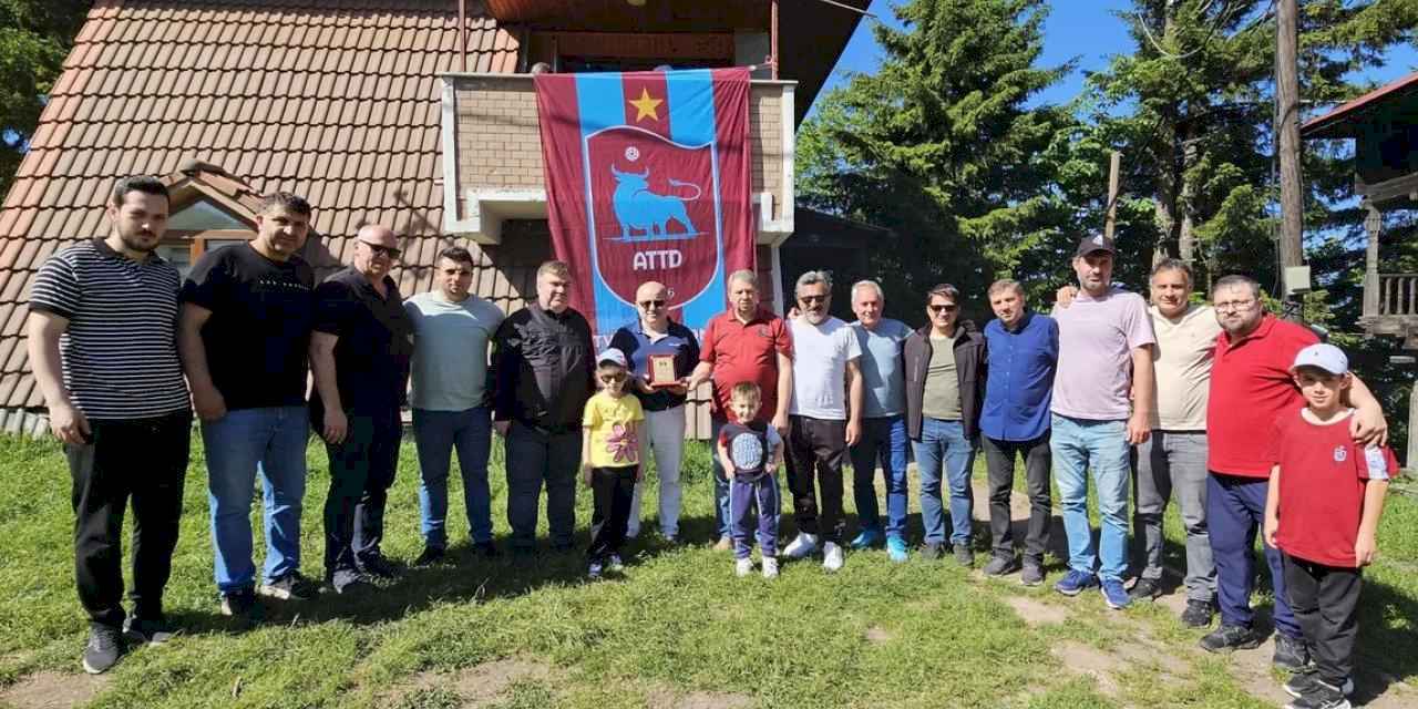 Artvin Trabzonspor sevdalıları Kafkasör Yaylası'nda buluştu