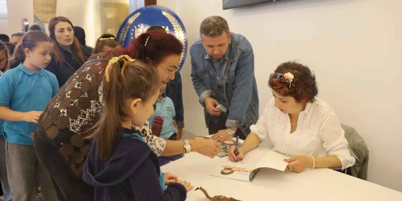 ‘Çevre Dedektifi’ kitabının yazarı Bursalı çocuklarla buluştu