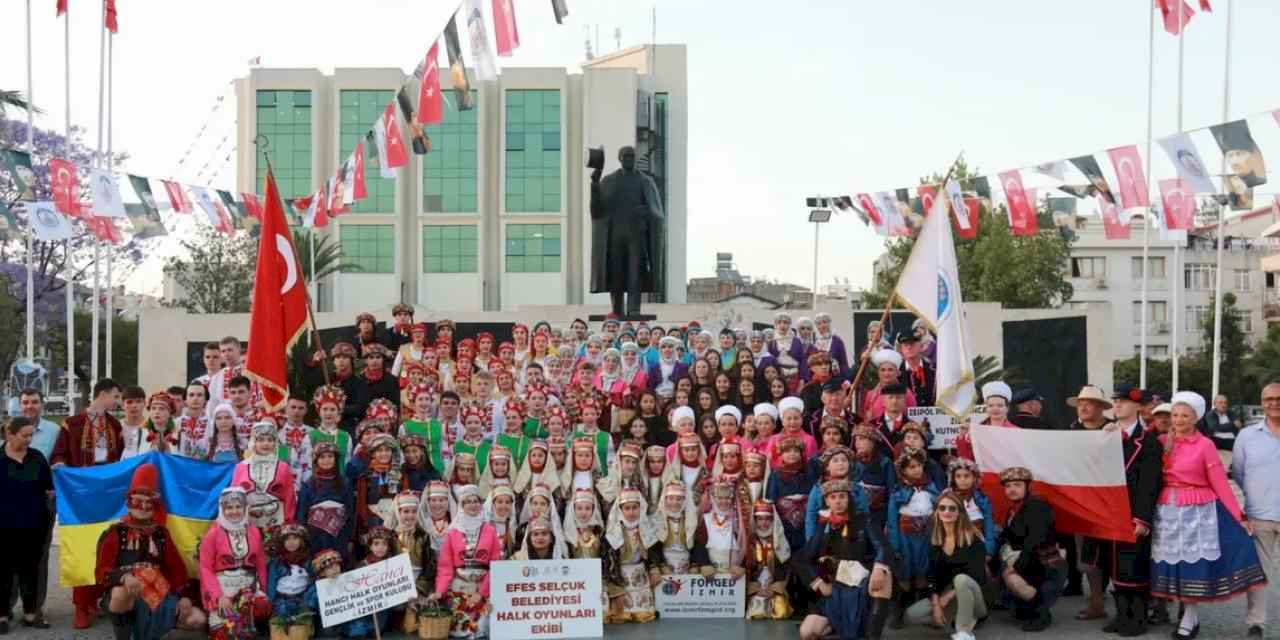 Efes Selçuk’ta Kültürler Uluslararası Halk Oyunları Şenliği ile buluşuyor