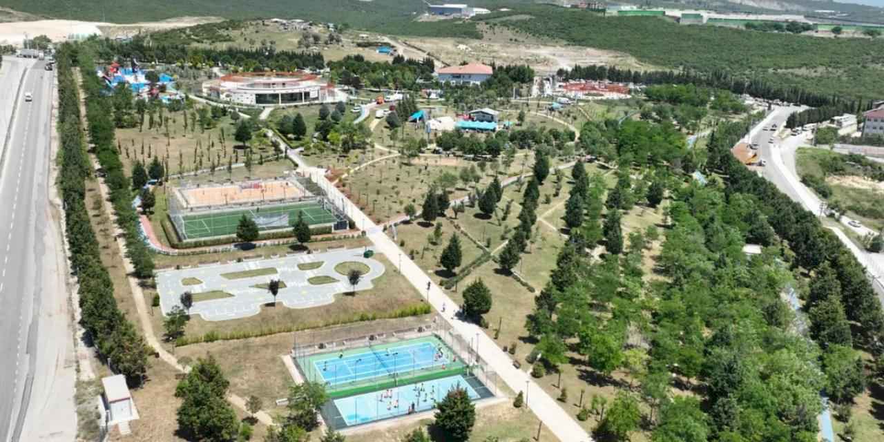 Kocaeli'den Dilovası'na bayram hediyesi... Millet Bahçesi açıldı