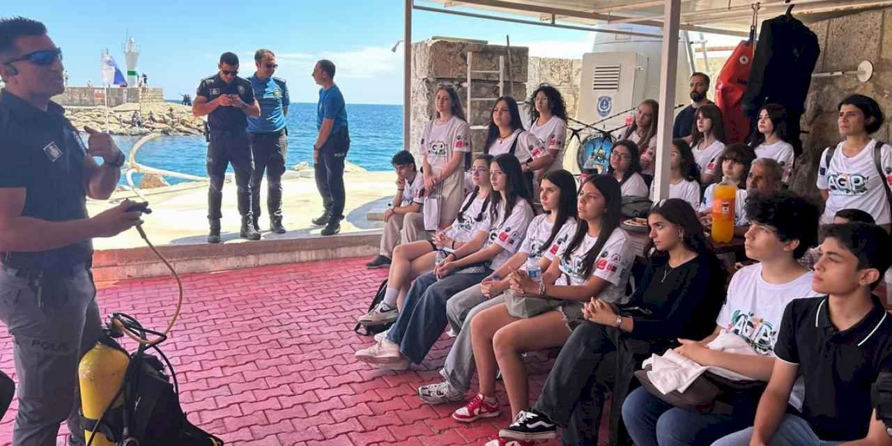 Antalya Genç İklim Liderleri plastik kirliliğiyle mücadeleye odaklandı