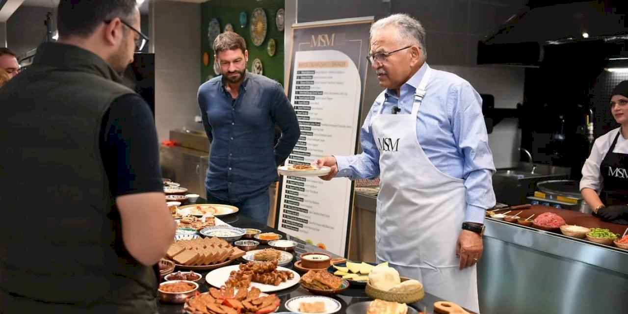 Memduh Büyükkılıç işin mutfağında!