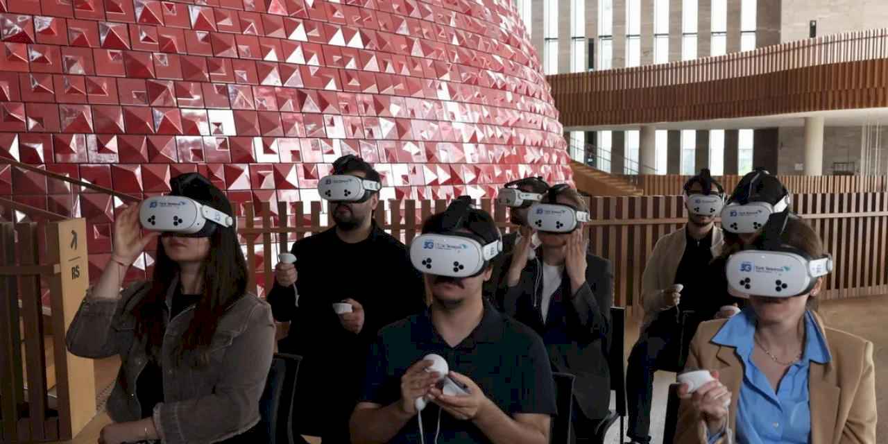 İstanbul AKM’de 5G devrimi... Sanatseverler ilk perdeyi kaçırmıyor