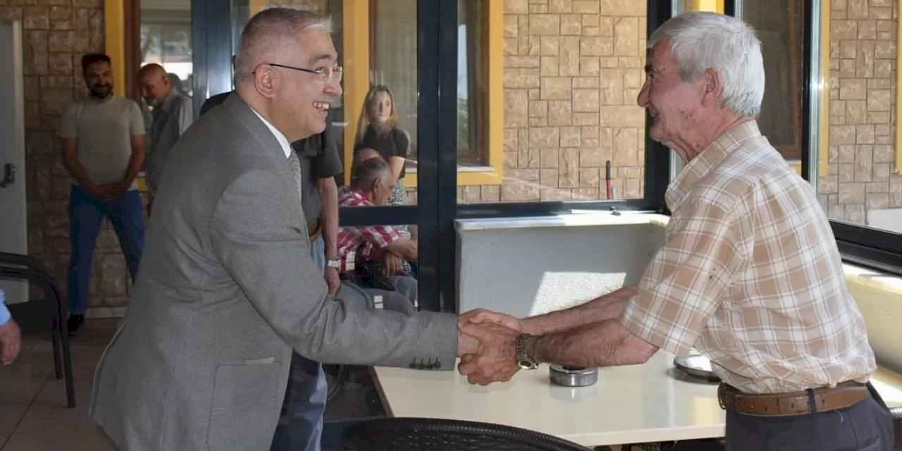 Bursa'da huzurevine erken Babalar Günü ziyareti