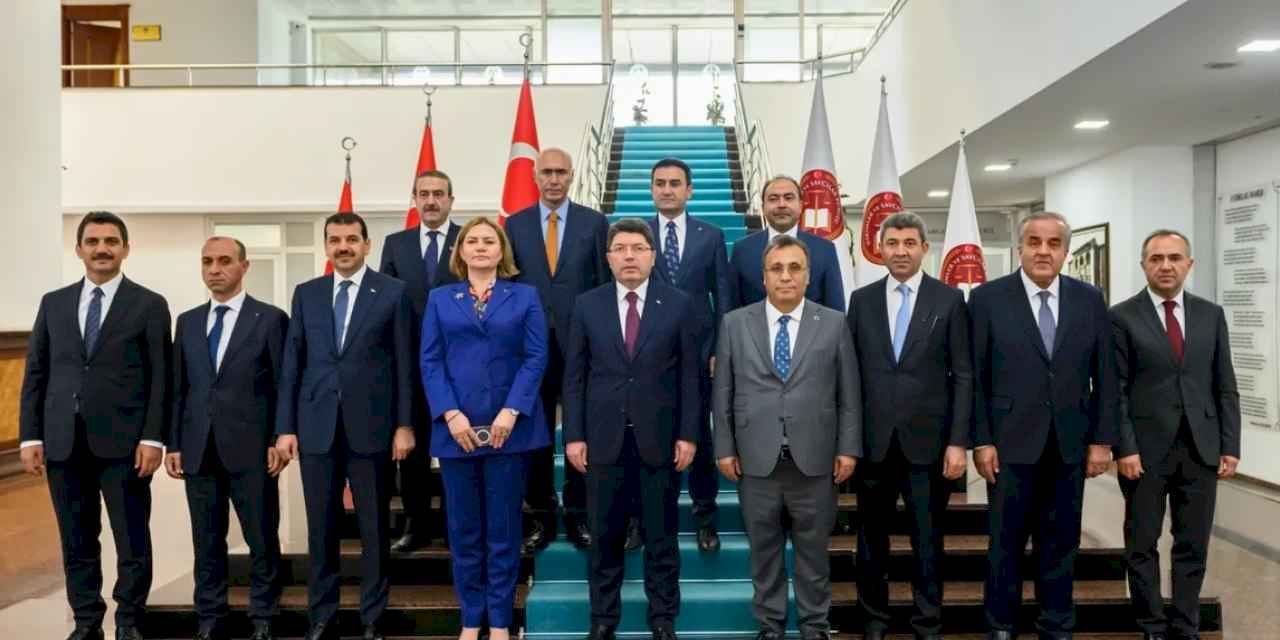 HSK yeni üyeleriyle ilk toplantısını yaptı