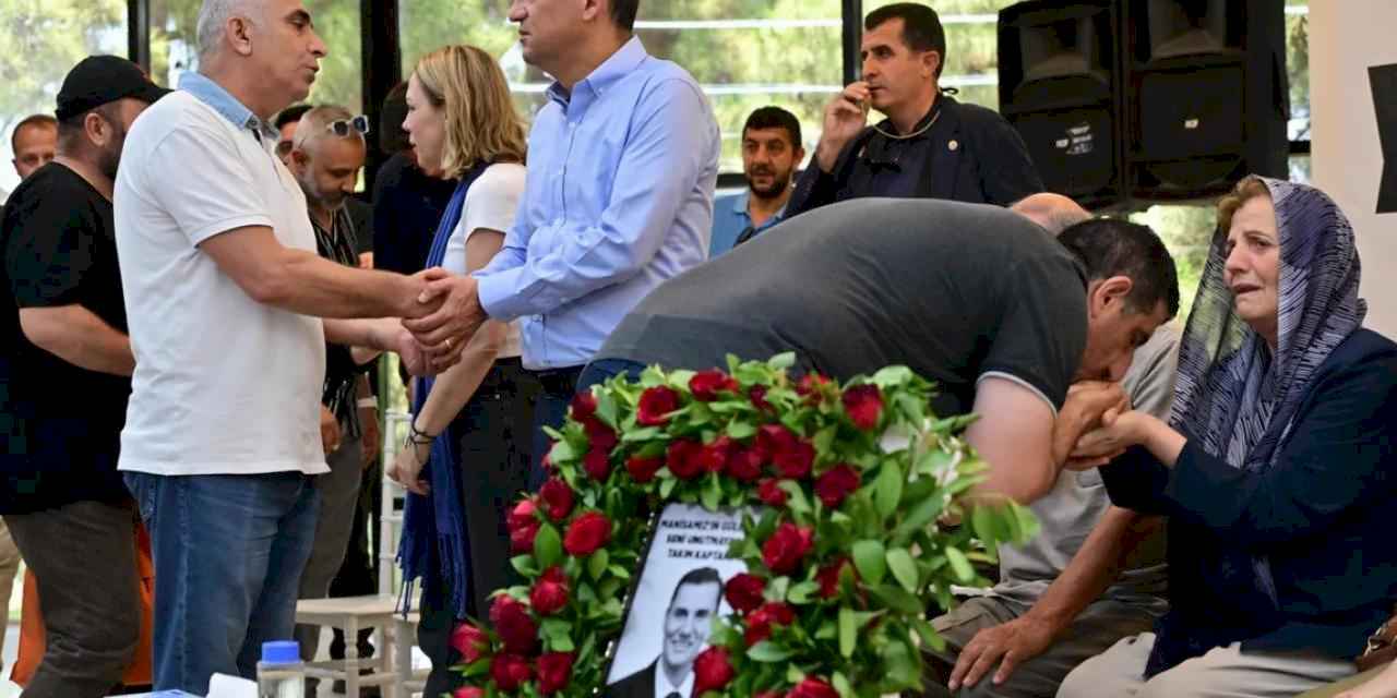 Manisa'da Ferdi Zeyrek için taziye ziyaretleri sürüyor