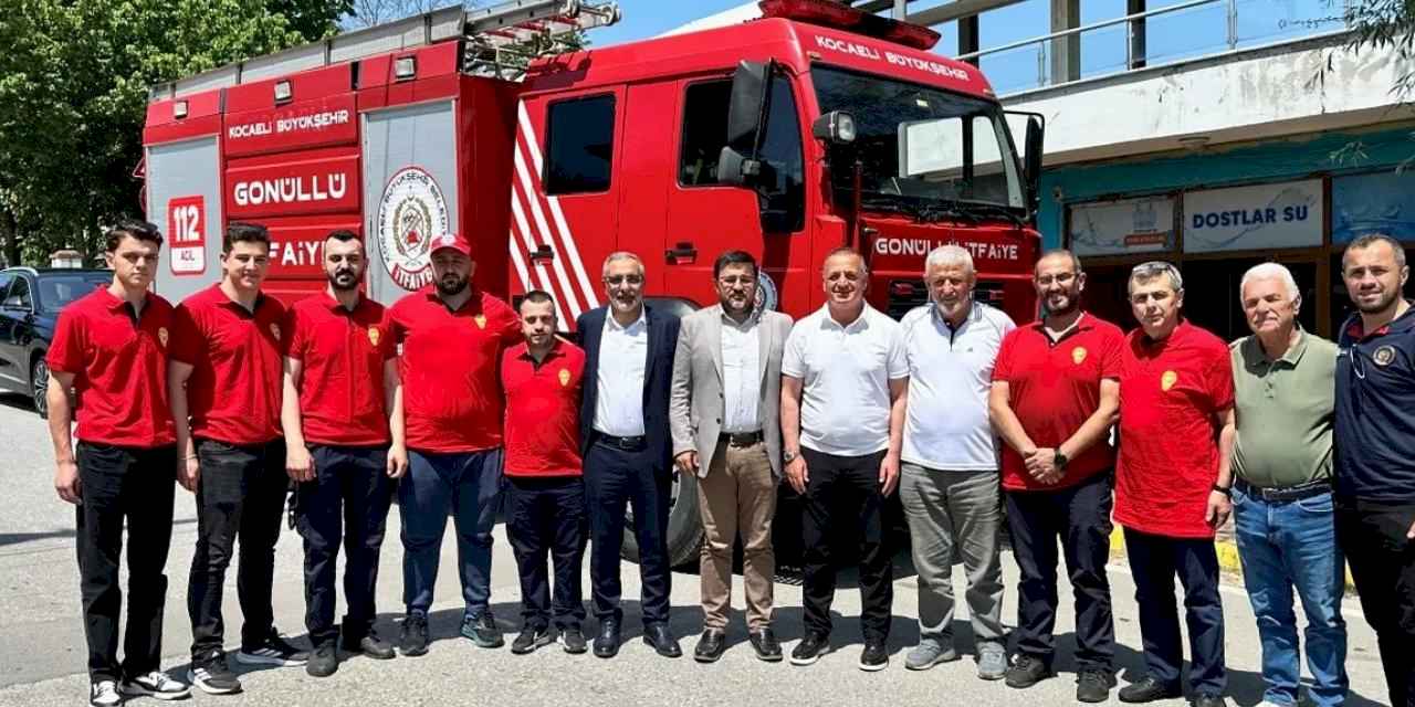 Gönüllü kahramanlara moral ziyareti