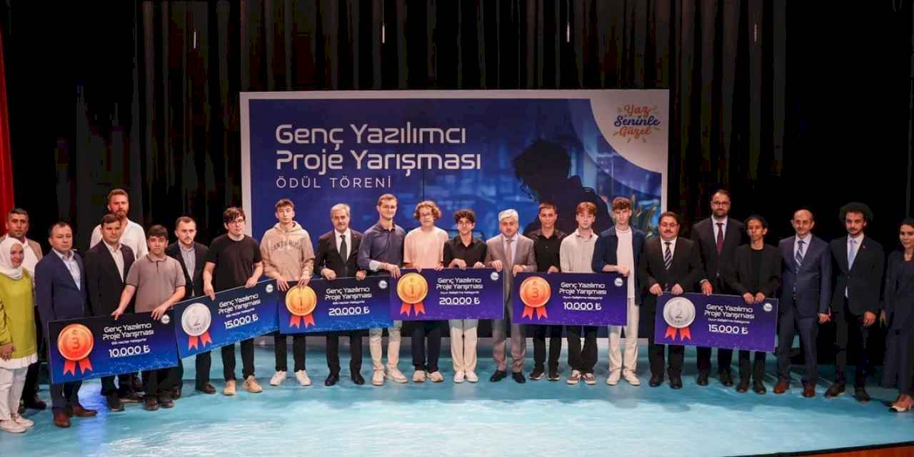 Sakarya'nın genç dahileri ödülleri kaptı