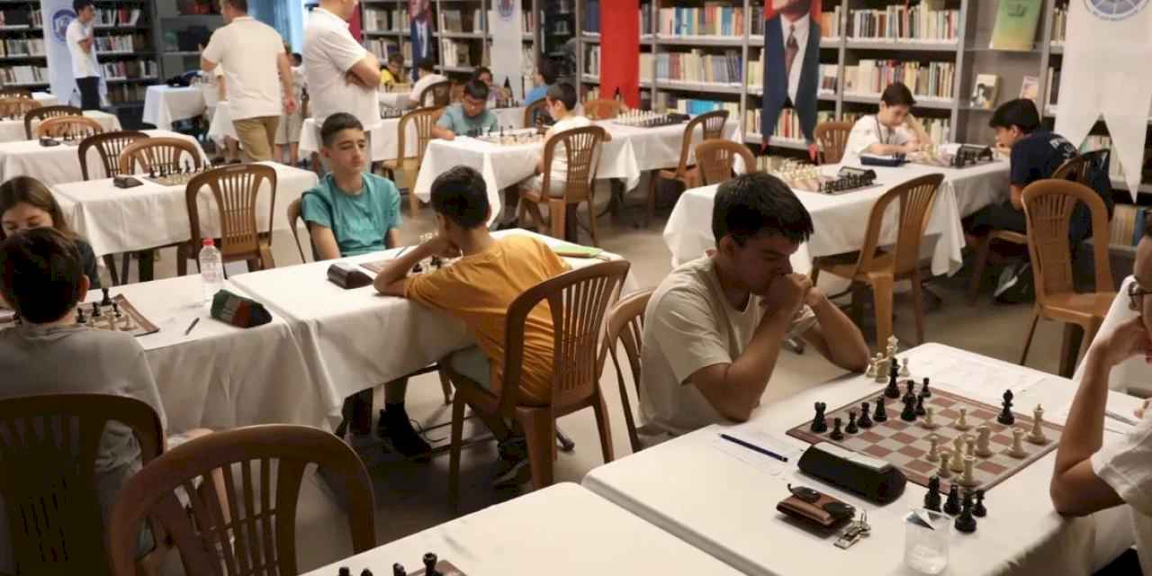 Efes Selçuk’ta satranç heyecanı