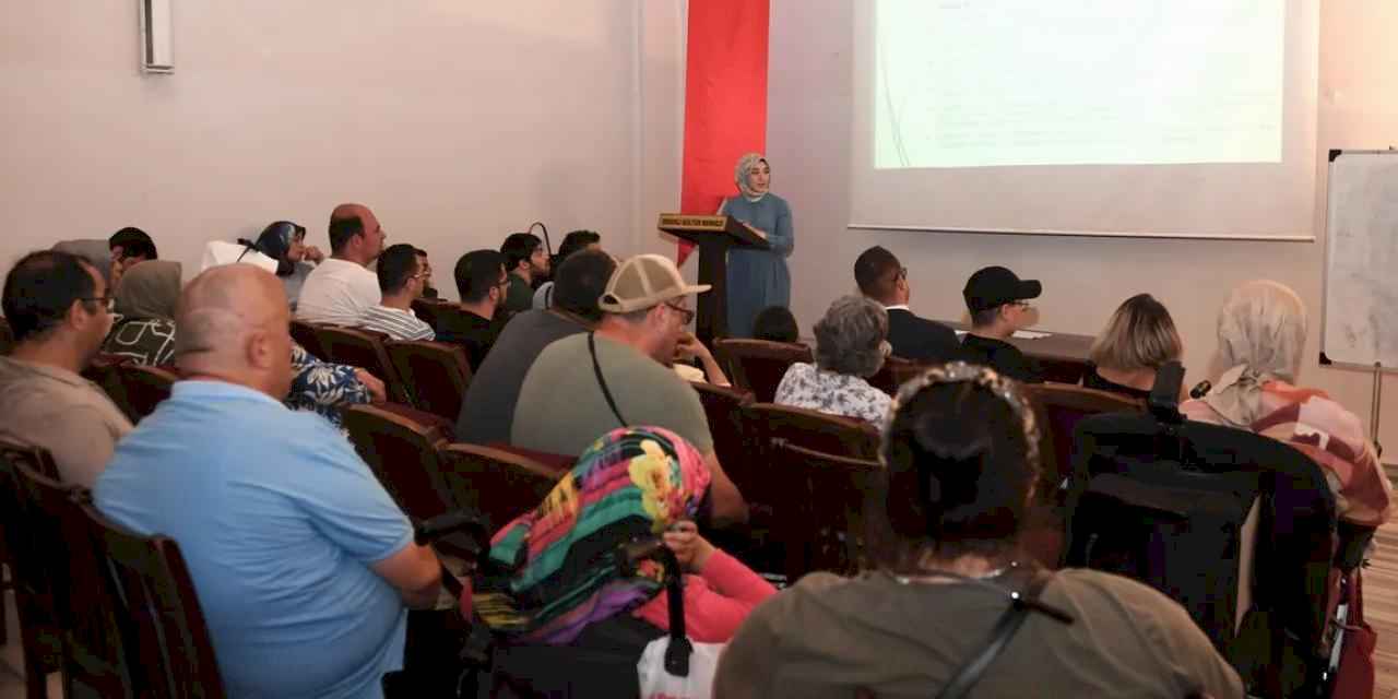 Engelliler bireyler haklarını Osmangazi’de öğrendİ