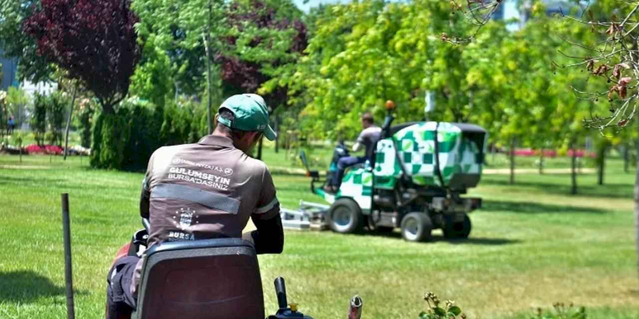 Bursa'da parklar yaza hazırlanıyor