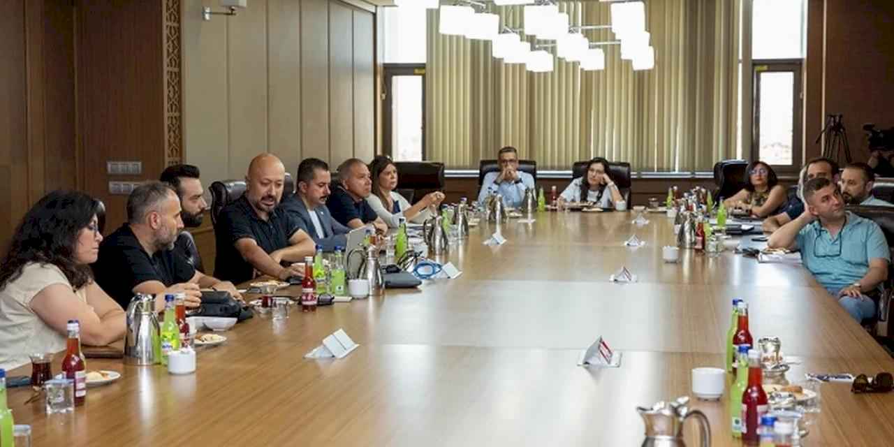 Bursa'da Atatürk Spor Salonu için akademik istişare