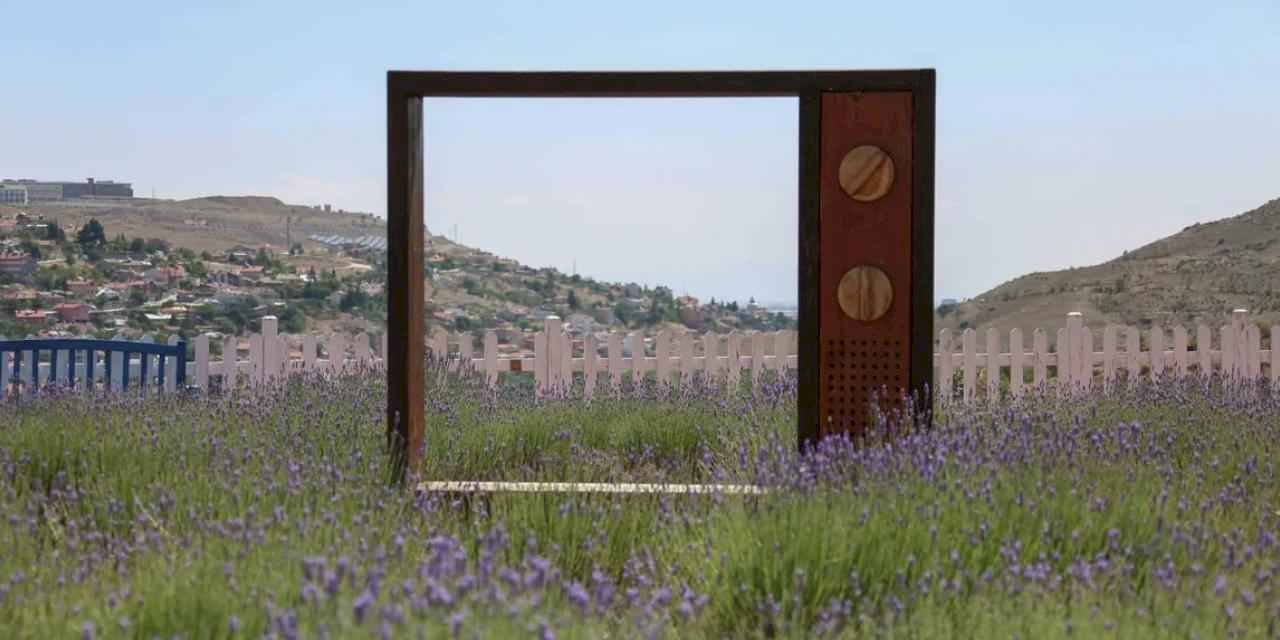 Konya Meram'da görsel şov başladı