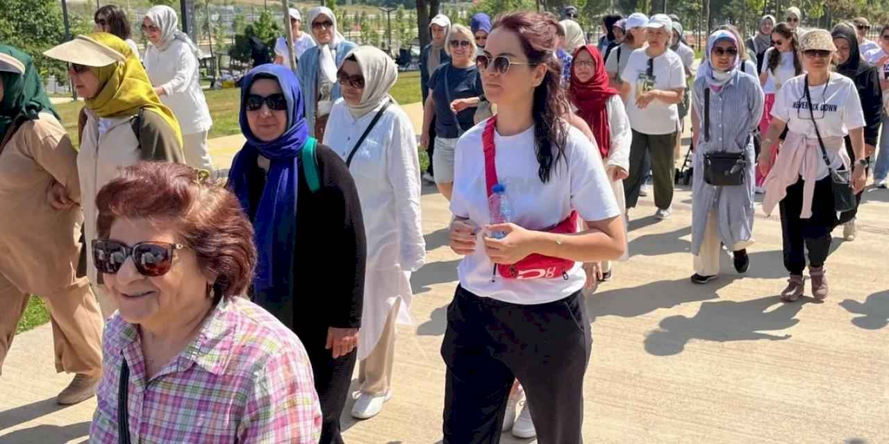 Kadınlar sağlıklı yaşam için yürüdü