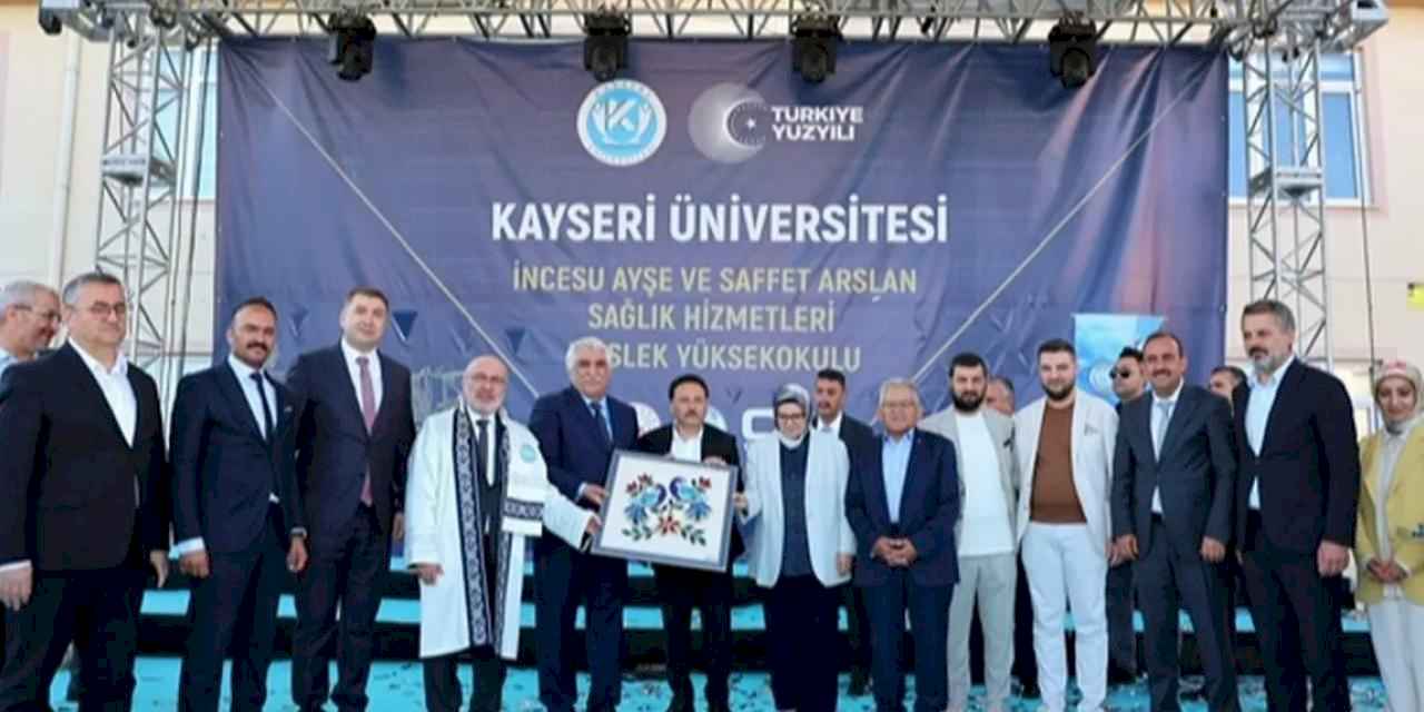 Ayşe ve Saffet Arslan Sağlık Hizmetleri Meslek Yüksek Okulu açıldı