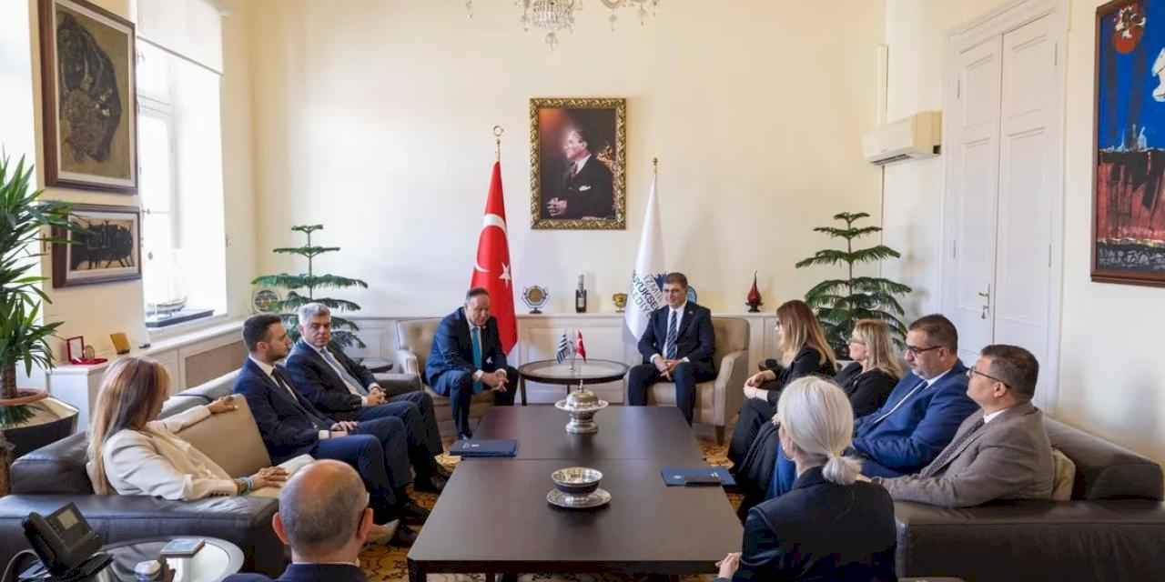 İzmir ve Selanik arasında dostluk köprüsü güçleniyor