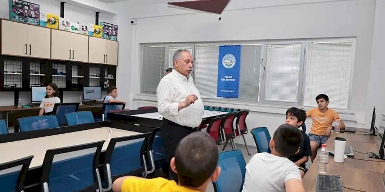 Kayseri Talas'tan geleceğin mucitlerine kamp