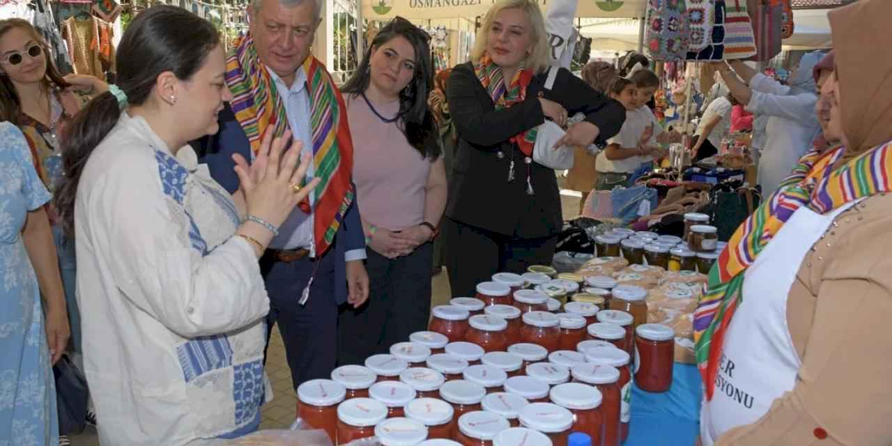 Bursa Osmangazi'de üretici kadınlar Sümbüllü Bahçe'de buluştu