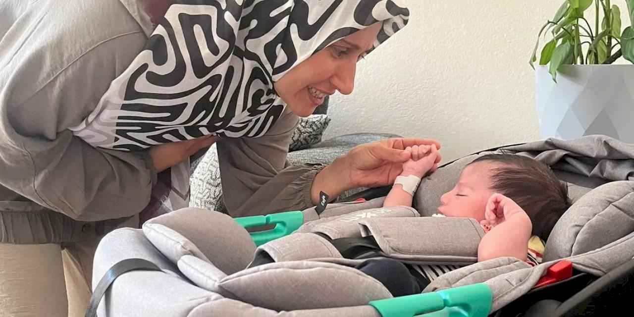 Emre bebek, İzmir’de koruyucu aileyle buluştu... 'Geçici Koruyucu Aile' modeli yaygınlaşıyor