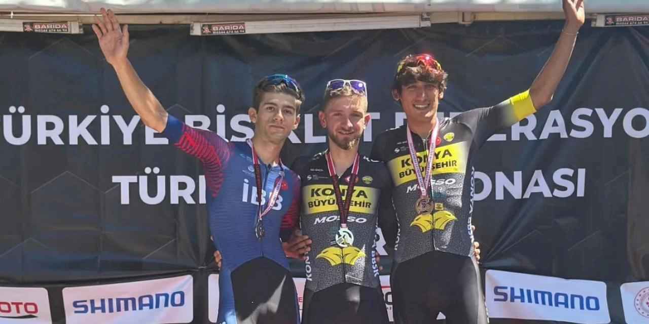 Konyalı pedallar tozu dumana kattı