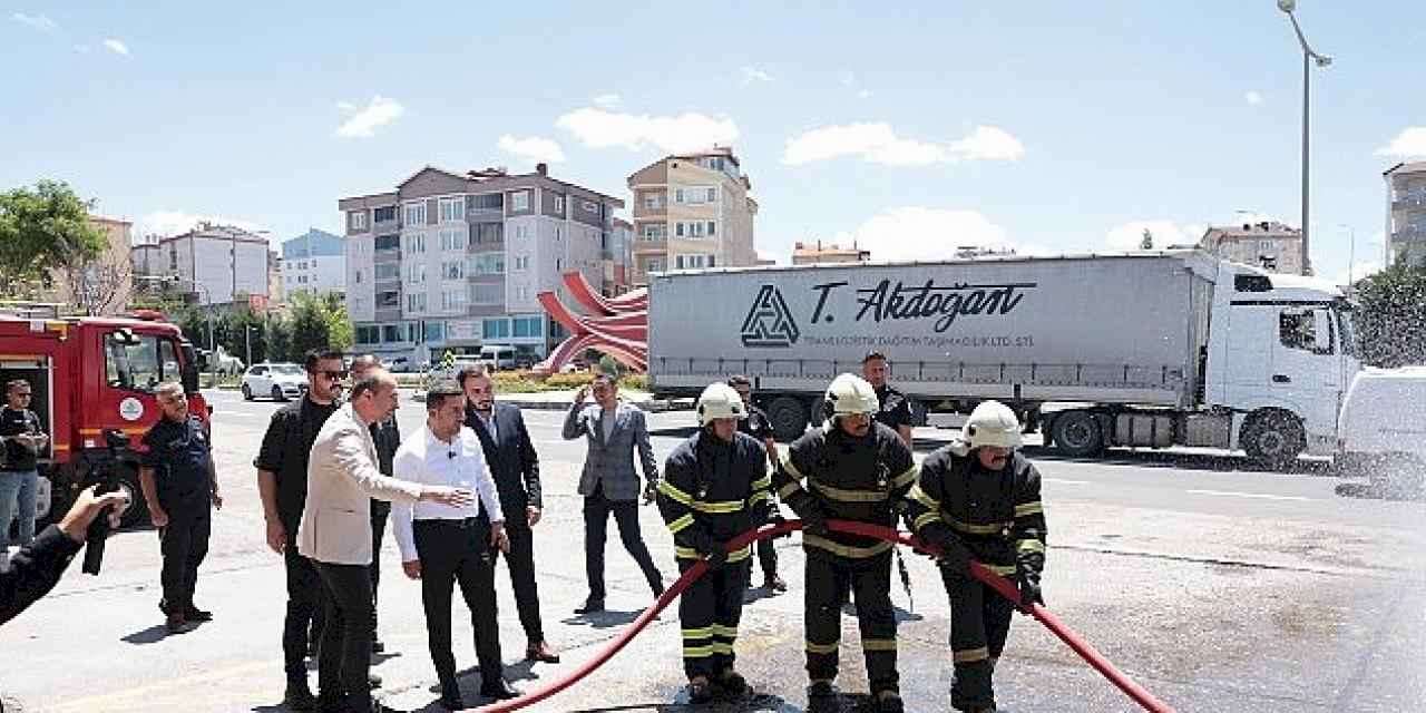 Nevşehir Belediyesi, Türkiye'nin İlk Elektrikli Araç Yangınına Özel Söndürme Sistemi Geliştirdi