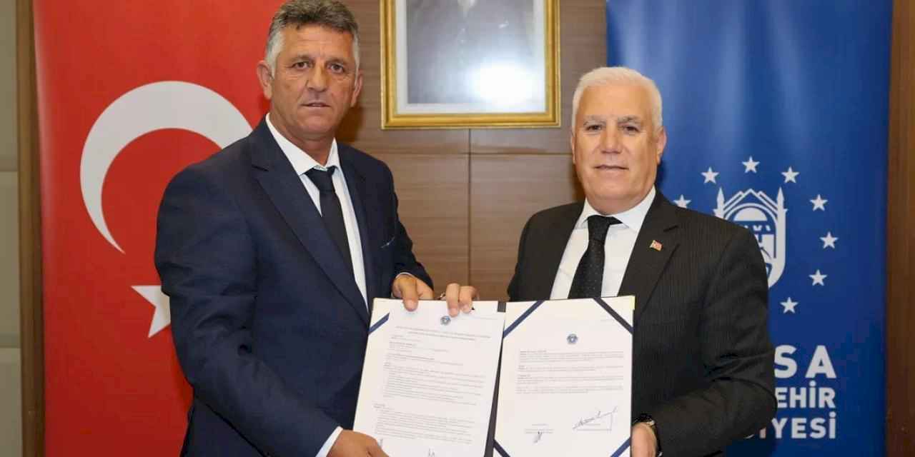 Bursalı üreticiye Büyükşehir'den ekipman desteği